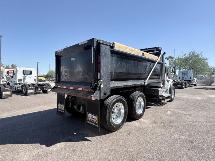 2024 Peterbilt 548-4