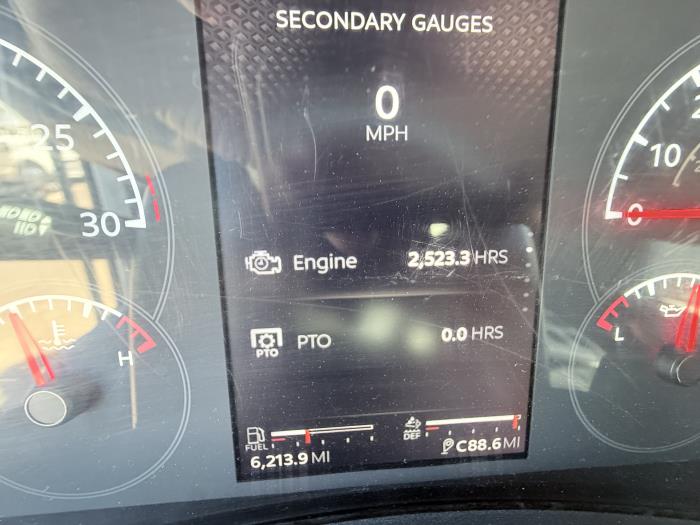 2024 Peterbilt 548-10