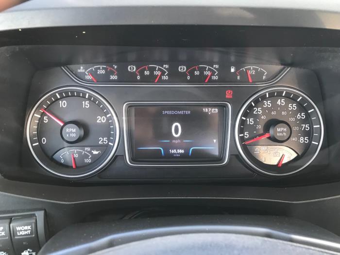 2020 International LT625-1