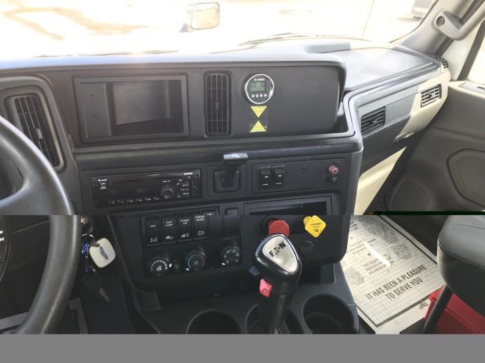 2020 International LT625-2