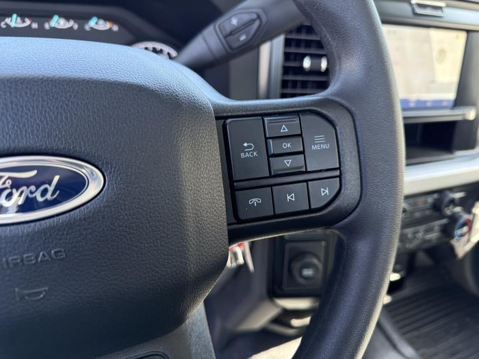 2027 Ford F-250-29