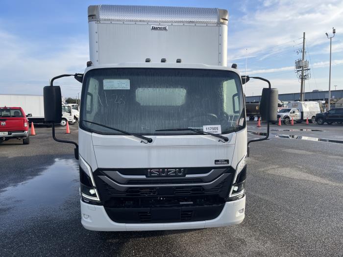 2026 Isuzu NRR-8