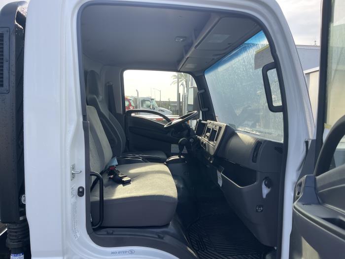 2026 Isuzu NRR-9