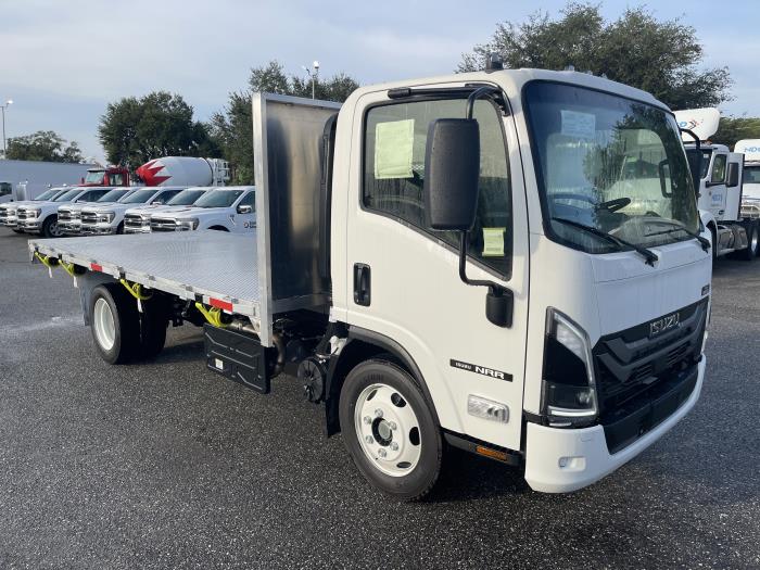2027 Isuzu NRR-5