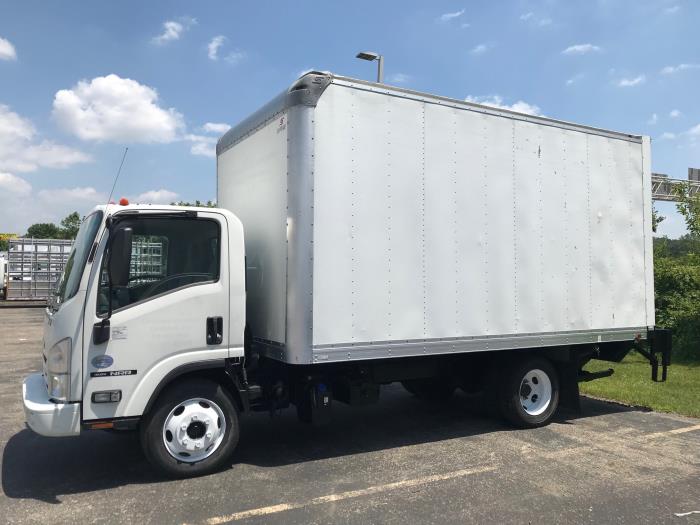 2019 Isuzu NRR-0
