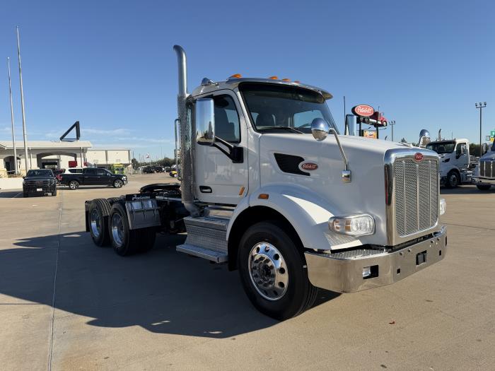 2021 Peterbilt 567-6