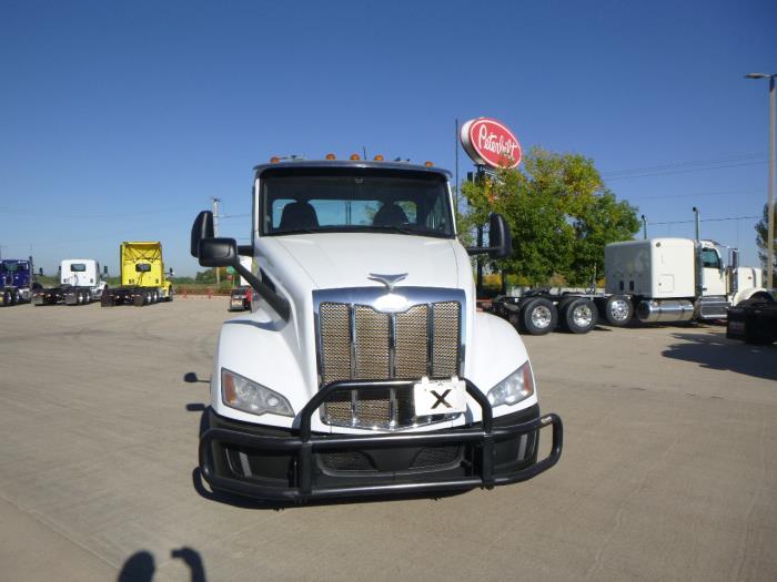 2023 Peterbilt 579-2
