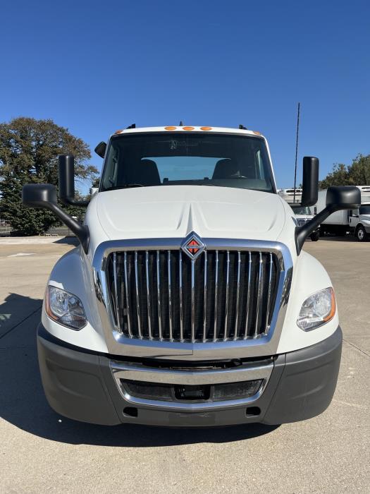2021 International LT625-7