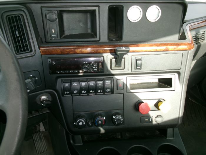 2019 International LT625-9