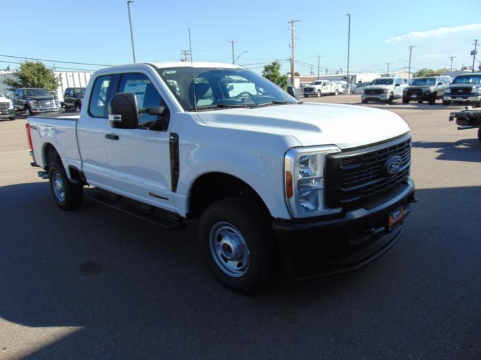 2027 Ford F-250-6