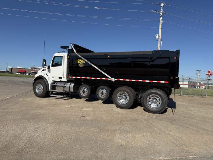 2027 Peterbilt 548-10