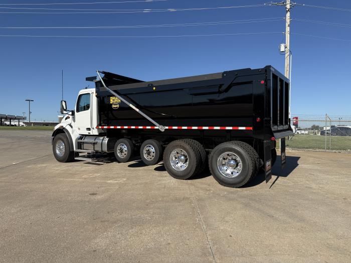 2027 Peterbilt 548-11