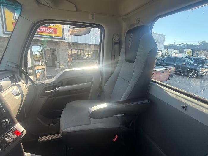 2020 Kenworth T880-10