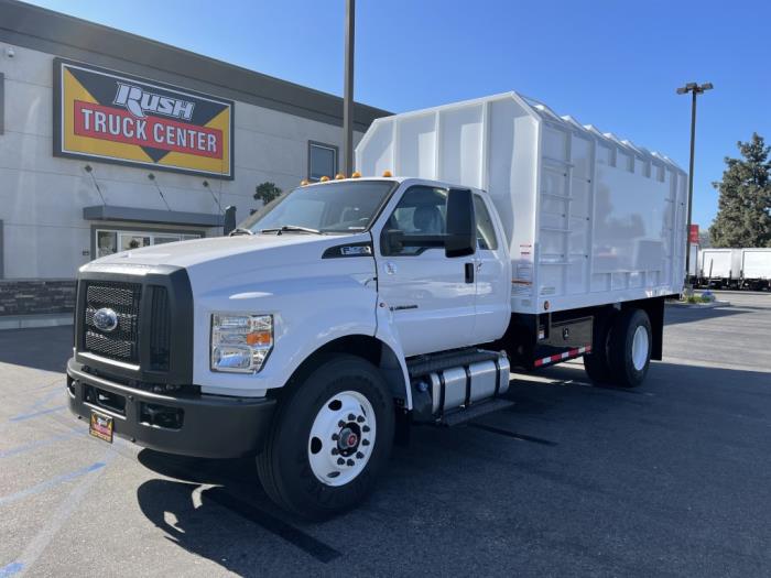2027 Ford F-650-1