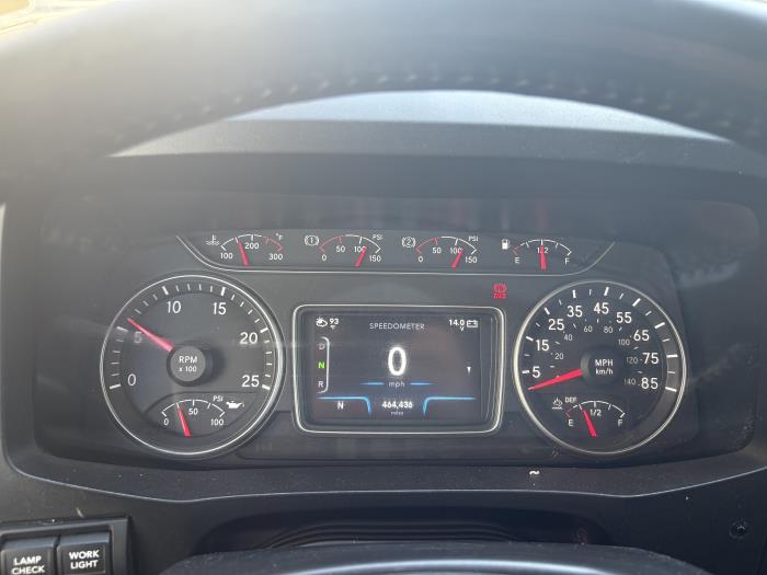 2022 International LT625-1