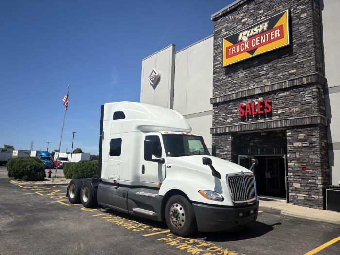 2022 International LT625-0