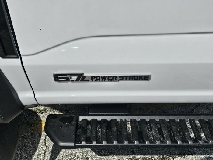 2027 Ford F-550-13