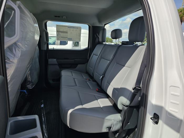 2027 Ford F-250-18