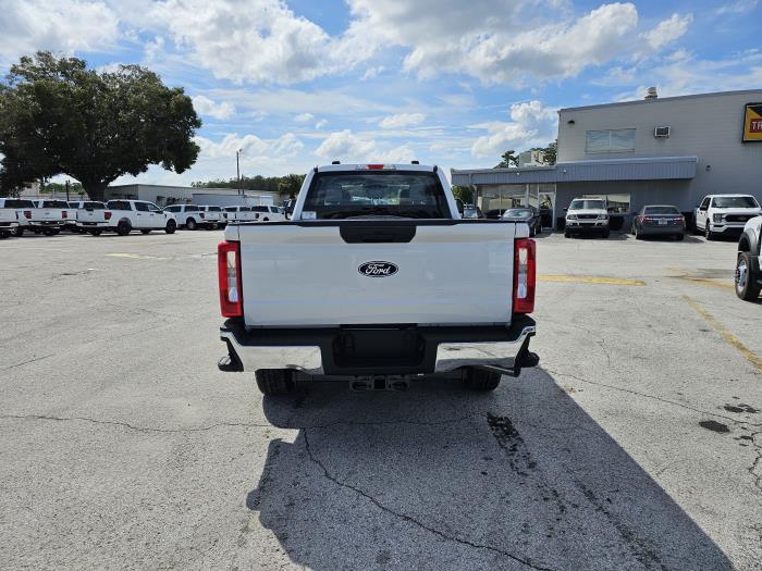 2027 Ford F-250-5