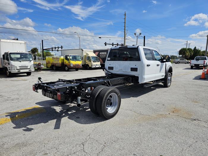 2027 Ford F-450-5