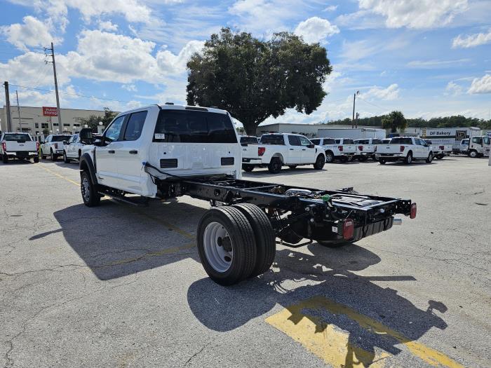2027 Ford F-450-7