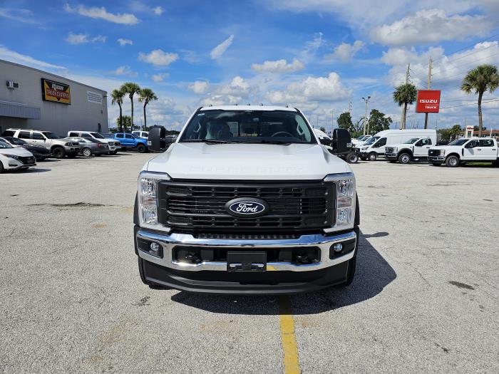 2027 Ford F-450-2
