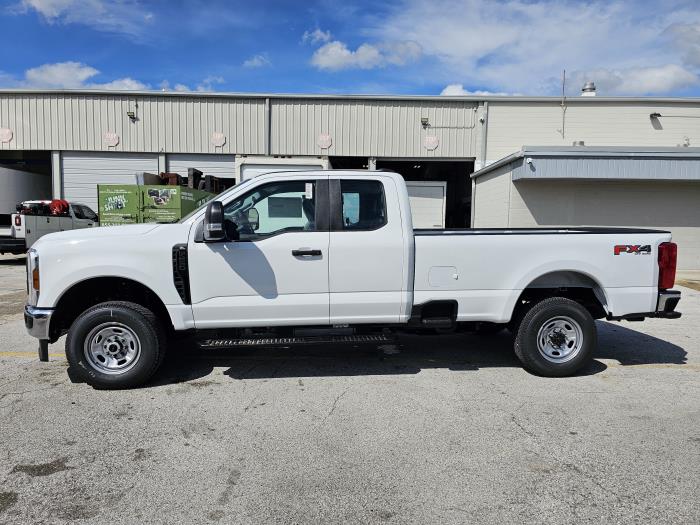 2027 Ford F-250-7