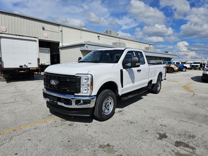 2027 Ford F-250-0