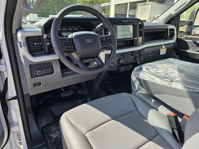 2027 Ford F-250-13