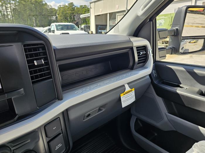 2027 Ford F-250-18