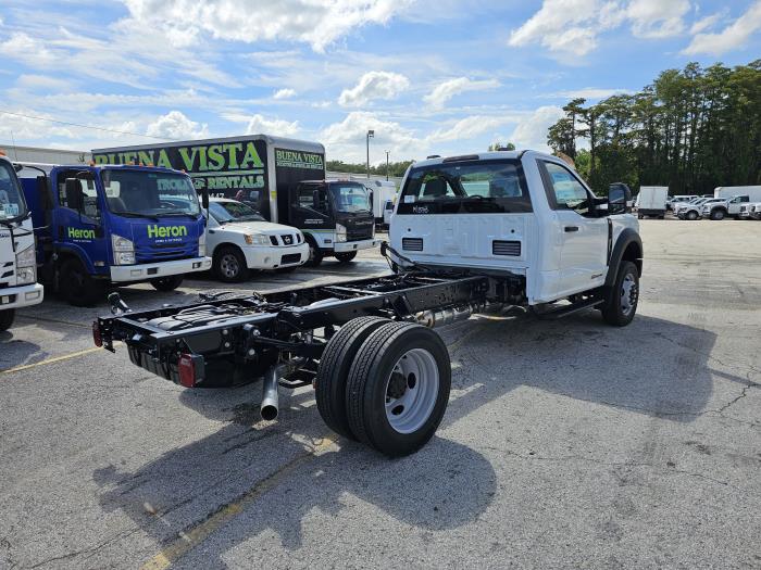 2027 Ford F-550-5