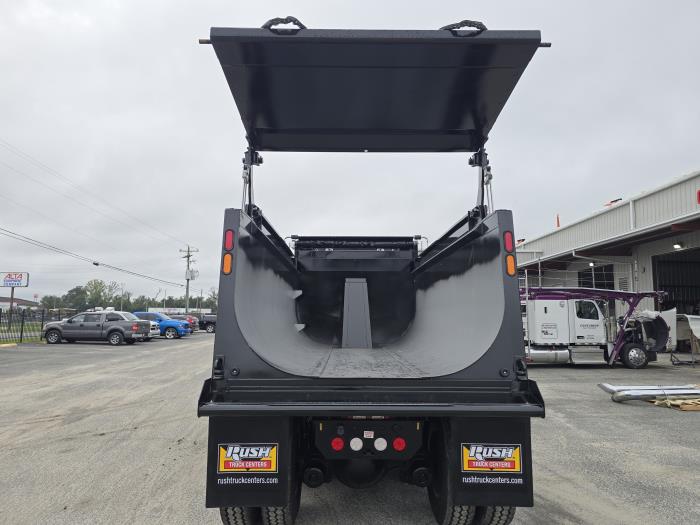 2027 Peterbilt 548-12