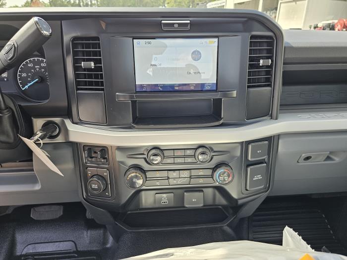 2026 Ford F-550-10