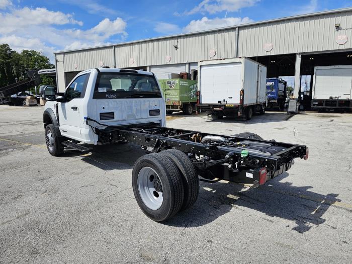 2026 Ford F-550-7