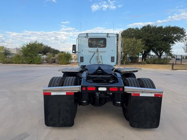 2024 Peterbilt 567-5