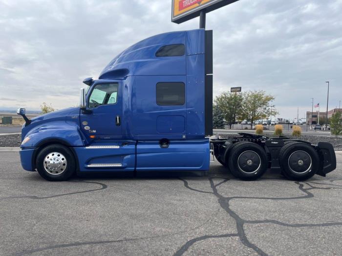 2027 International LT625-2
