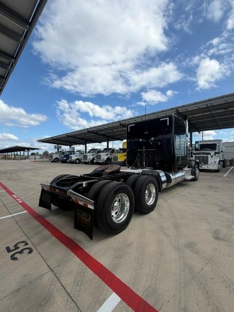 2024 Peterbilt 567-4