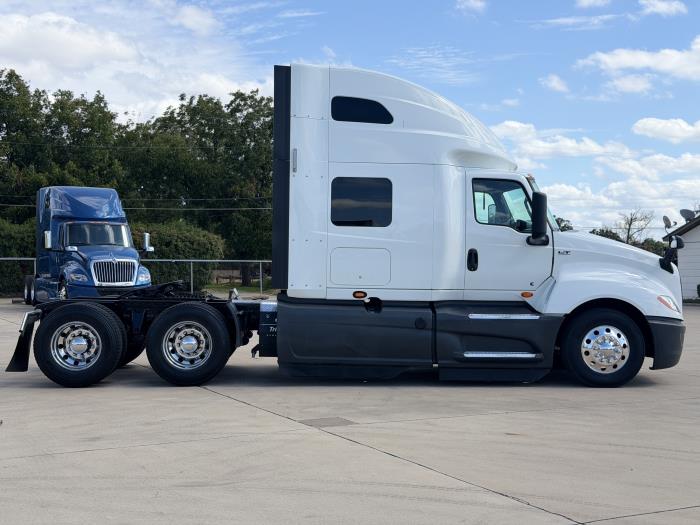 2022 International LT625-3
