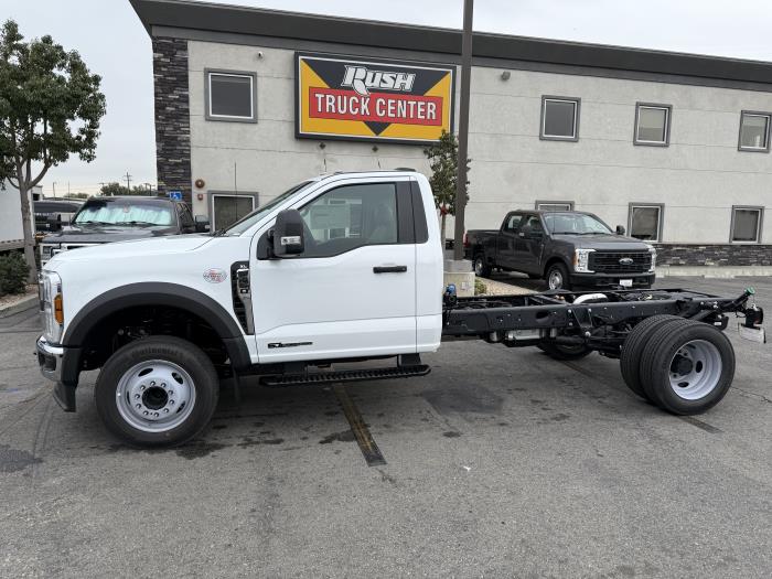 2027 Ford F-450-2