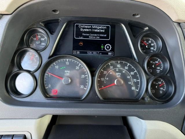 2022 Peterbilt 579-10