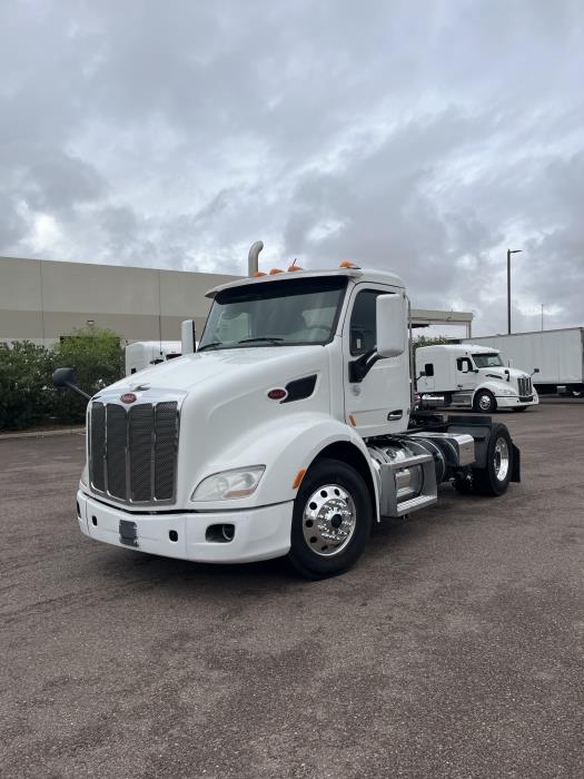 2018 Peterbilt 579-0