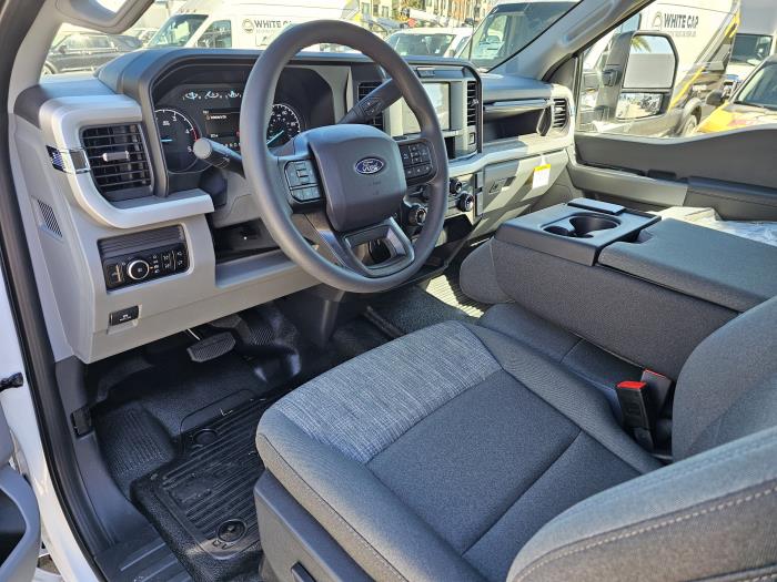 2027 Ford F-350-14