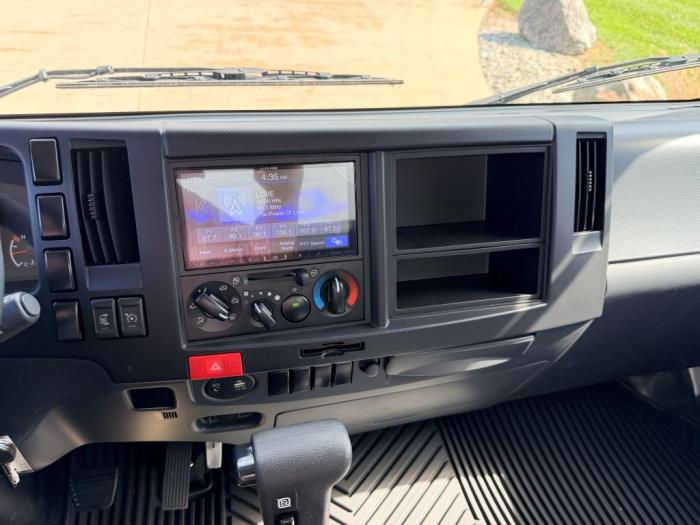 2026 Isuzu NQR-17