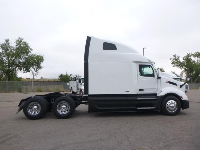 2023 Peterbilt 579-5