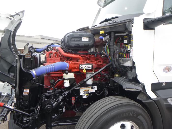2023 Peterbilt 579-25