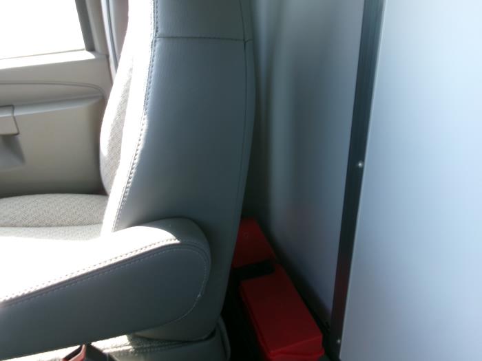 2023 Chevrolet Express 3500-16