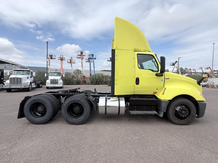 2023 International LT625-5
