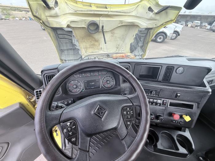 2023 International LT625-11