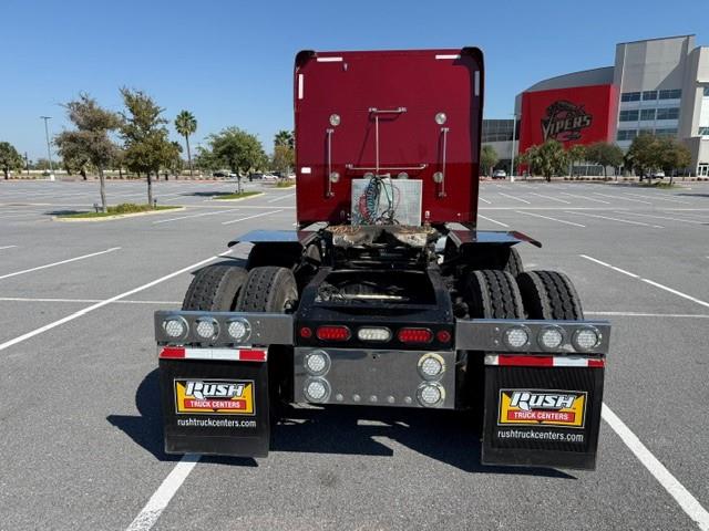 2022 Peterbilt 389-3