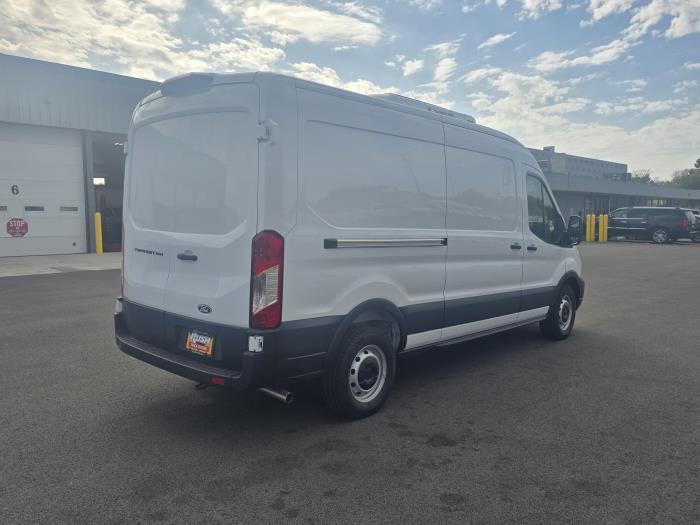 2026 Ford Transit-250-4